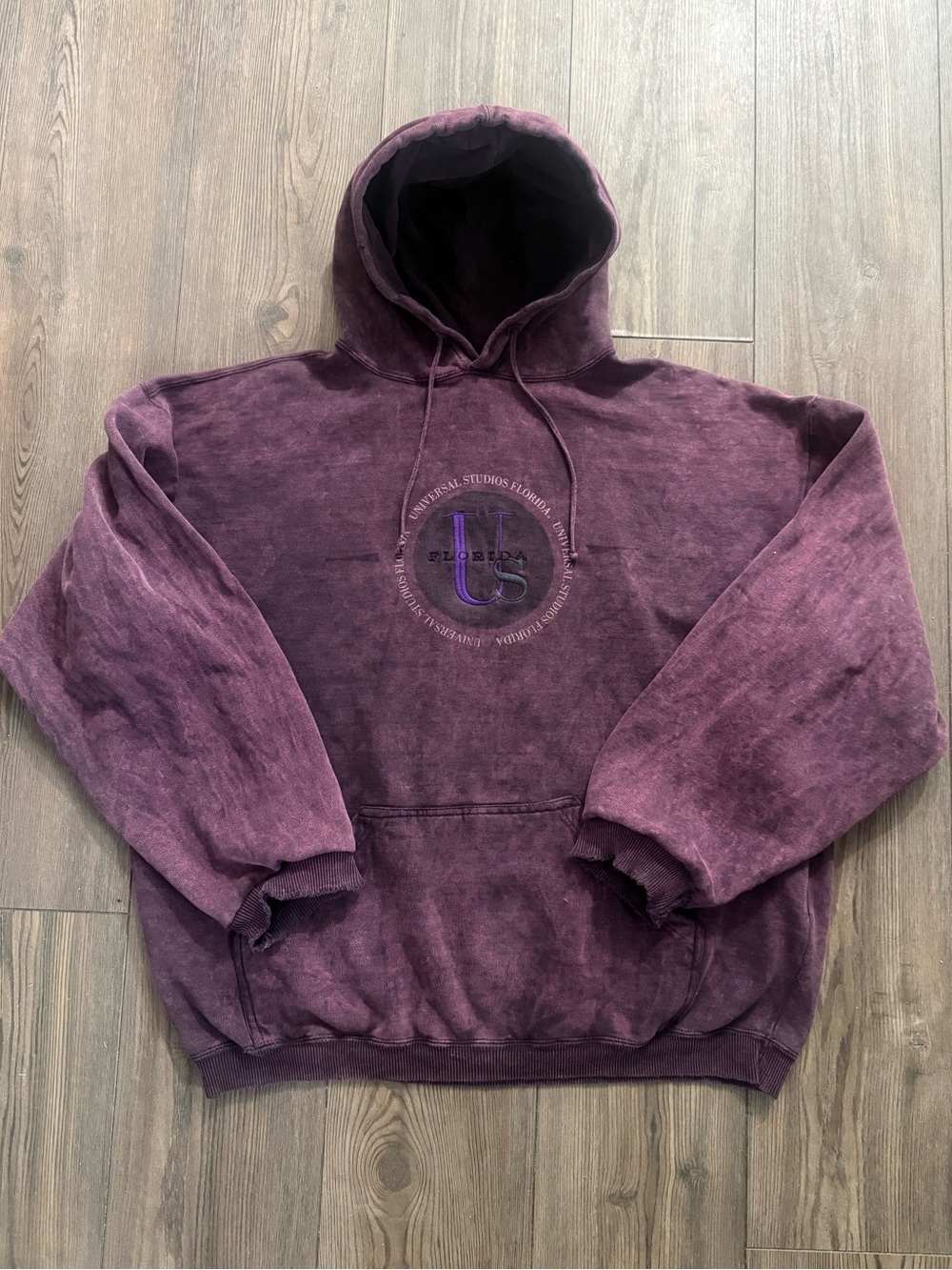 Rare Vintage Universal Studios Florida Embroidered Hoodie Purple Mineral Wash M